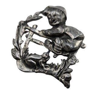 Vintage Pewter Color Pot Metal Heavy Little Boy Brooch (A8094)